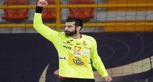 حارس اسبانيا لكرة اليد: نستحق الوقوف على منصة التتويج